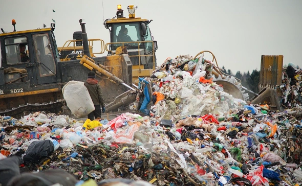 Наблюдением за мусорными полигонами в России займется нейросеть 